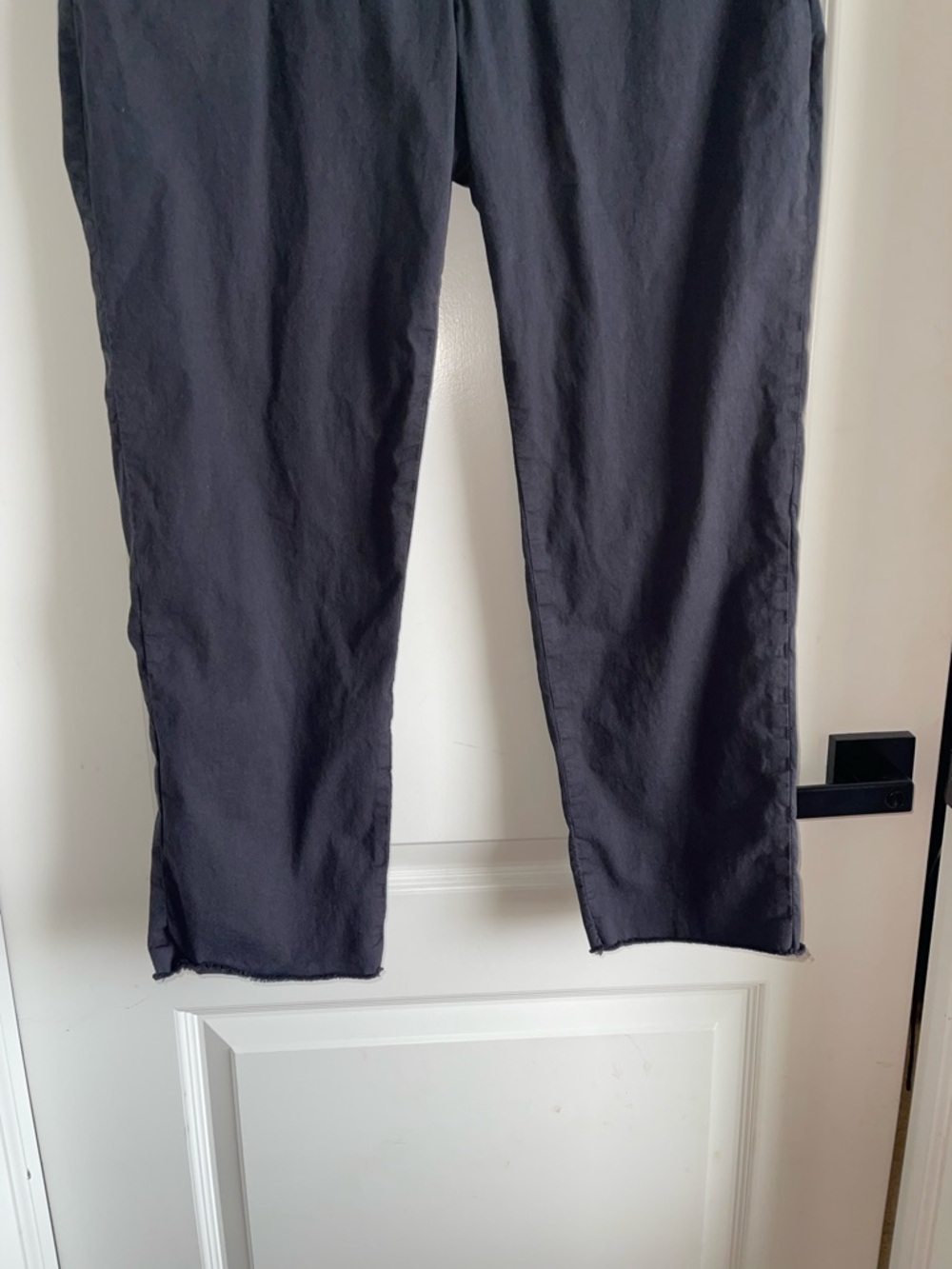 Frank & Eileen Gray Cropped Pants Size 10 Cotton Casual Raw Hem Chino - Picture 2 of 7